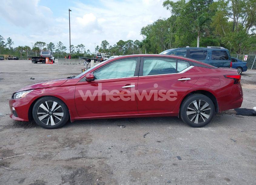 Photo 14 of 2021 Nissan Altima SV FWD (VIN 1N4BL4DV9MN370021)