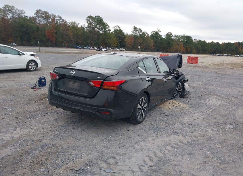 Photo 4 of 2021 Nissan Altima SV FWD (VIN 1N4BL4DV9MN372593)