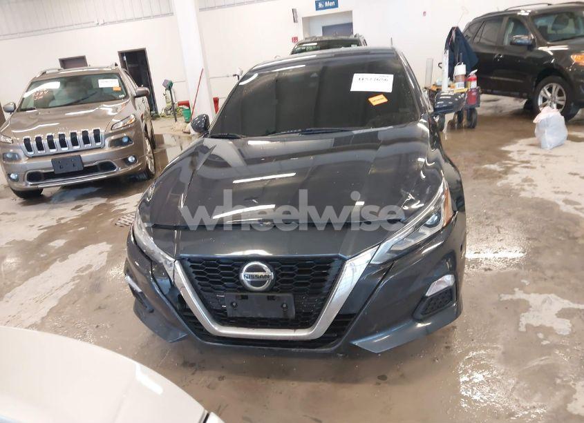 Photo 12 of 2021 Nissan Altima SV FWD (VIN 1N4BL4DV9MN407777)