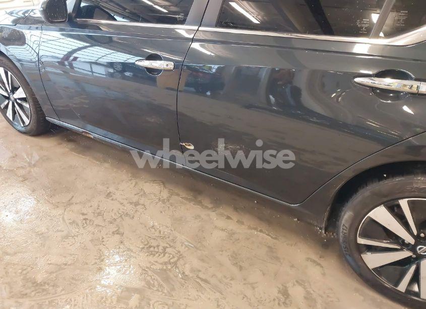 Photo 17 of 2021 Nissan Altima SV FWD (VIN 1N4BL4DV9MN407777)