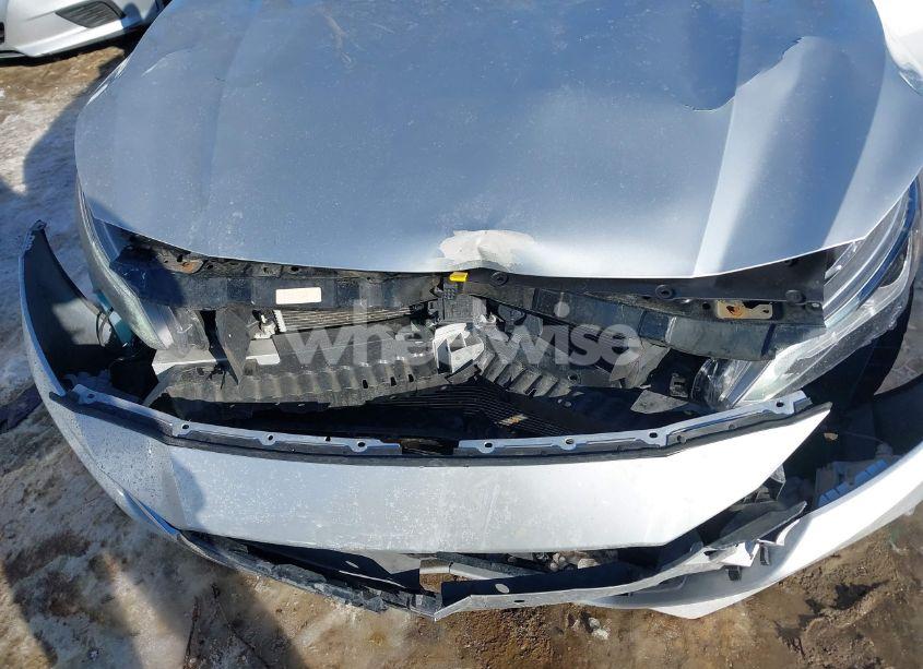 Photo 6 of 2021 Nissan Altima SV FWD (VIN 1N4BL4DV9MN410131)