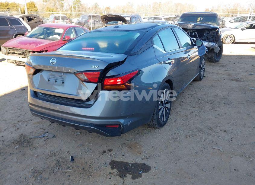Photo 4 of 2021 Nissan Altima SV FWD (VIN 1N4BL4DV9MN411540)