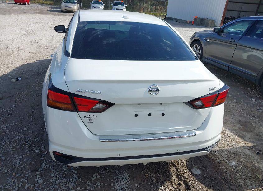 Photo 16 of 2021 Nissan Altima SV FWD (VIN 1N4BL4DV9MN415636)