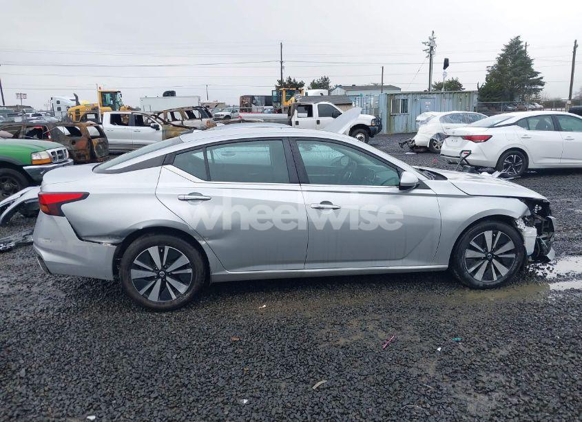 Photo 14 of 2022 Nissan Altima SV FWD (VIN 1N4BL4DV9NN306854)