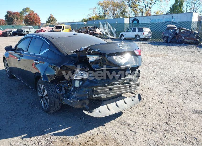 Photo 6 of 2022 Nissan Altima SV FWD (VIN 1N4BL4DV9NN323377)