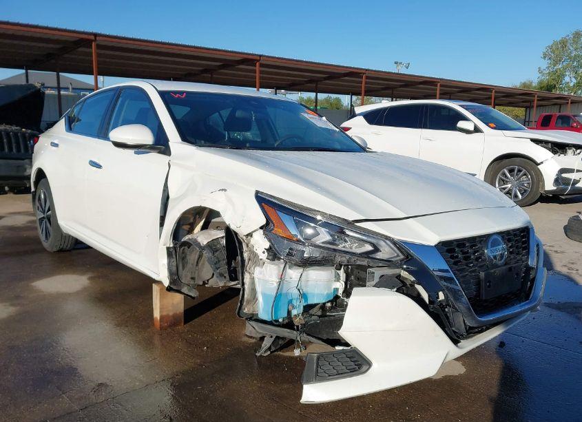 2022 Nissan Altima SV FWD (VIN 1N4BL4DV9NN345959) main photo