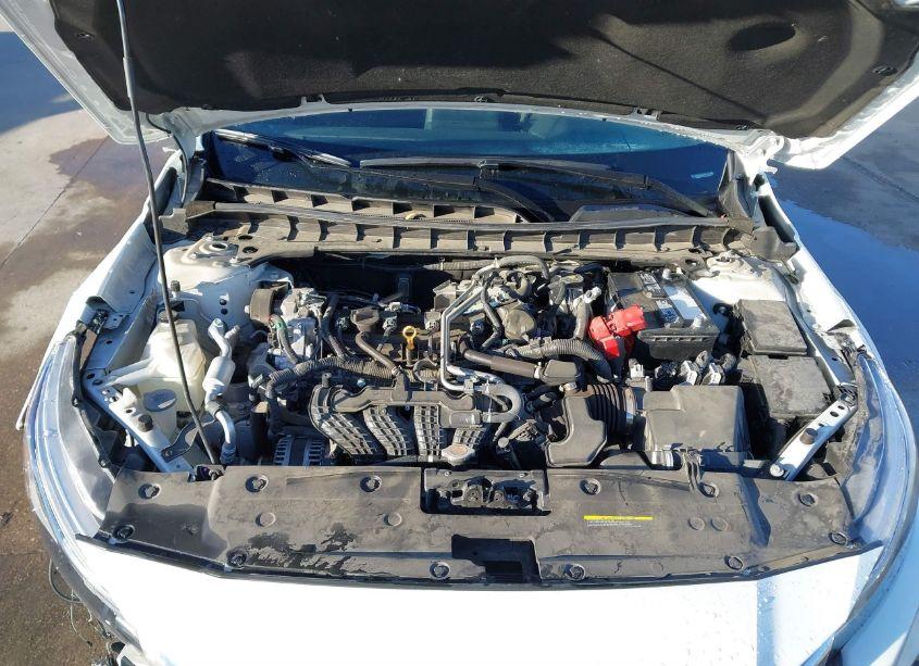 Photo 10 of 2022 Nissan Altima SV FWD (VIN 1N4BL4DV9NN345959)