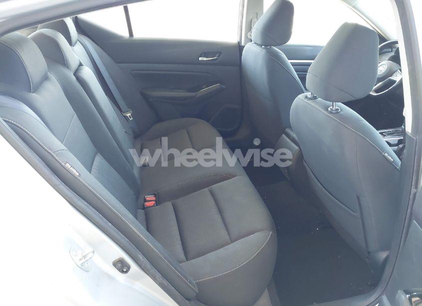 Photo 8 of 2022 Nissan Altima SV FWD (VIN 1N4BL4DV9NN371056)