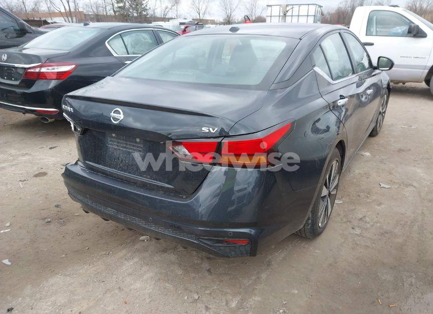 Photo 4 of 2022 Nissan Altima SV FWD (VIN 1N4BL4DV9NN385748)