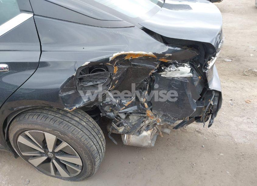 Photo 6 of 2022 Nissan Altima SV FWD (VIN 1N4BL4DV9NN385748)