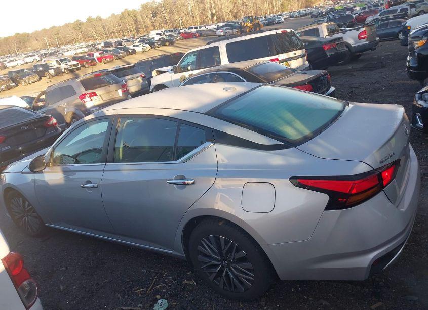 Photo 14 of 2023 Nissan Altima SV (VIN 1N4BL4DV9PN326606)