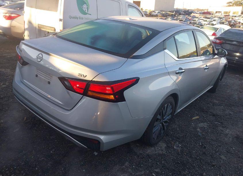 Photo 4 of 2023 Nissan Altima SV (VIN 1N4BL4DV9PN326606)