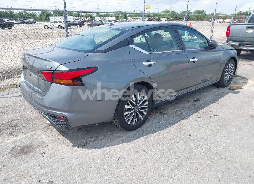 Photo 4 of 2023 Nissan Altima SV FWD (VIN 1N4BL4DV9PN366815)