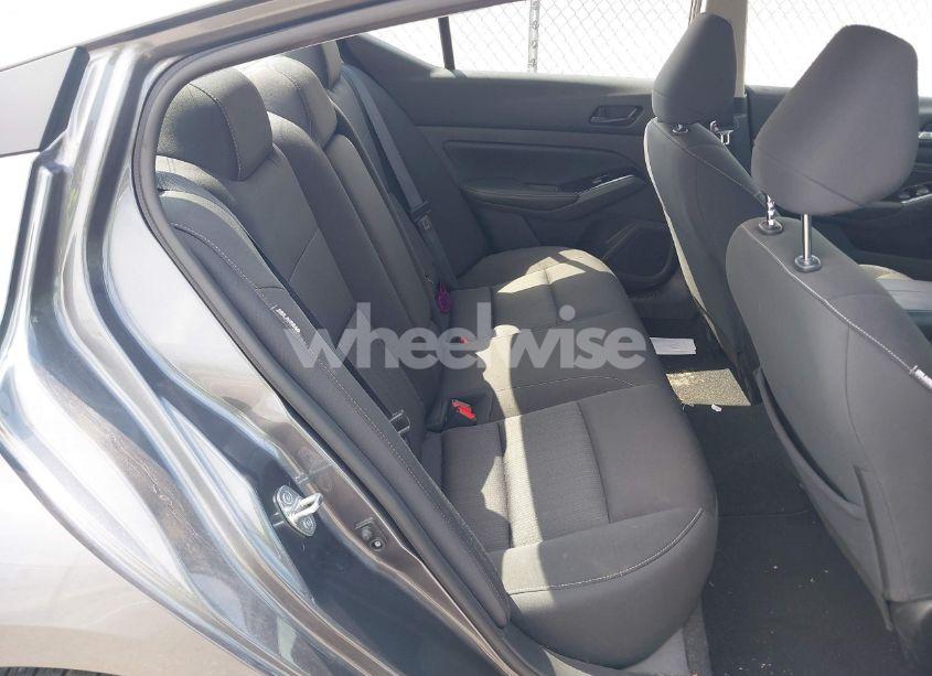 Photo 8 of 2023 Nissan Altima SV FWD (VIN 1N4BL4DV9PN366815)