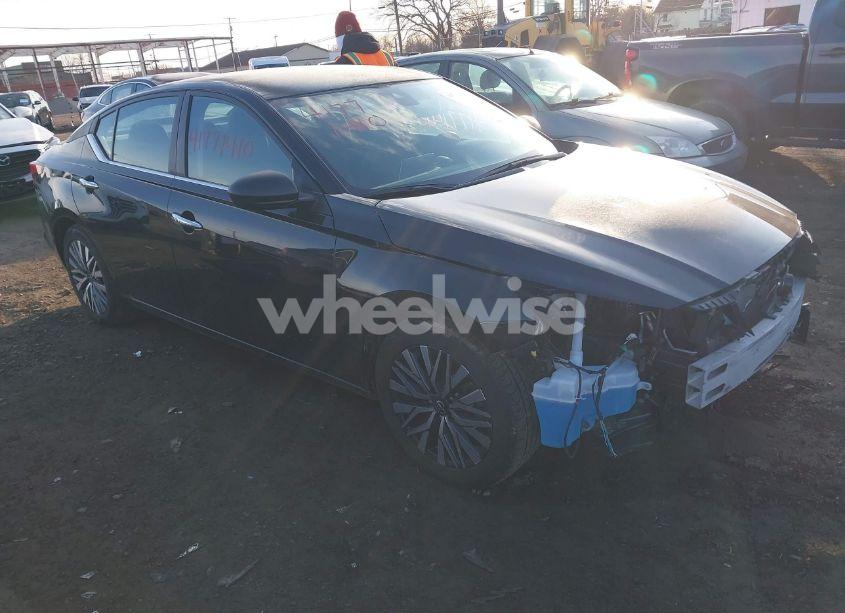 2024 Nissan Altima SV FWD (VIN 1N4BL4DV9RN307203) main photo