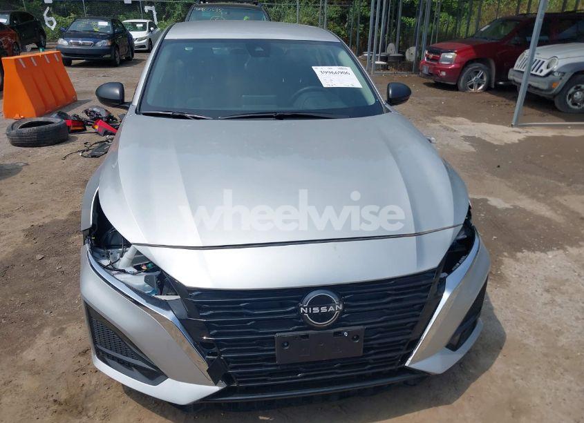 Photo 13 of 2024 Nissan Altima SV FWD (VIN 1N4BL4DV9RN330707)