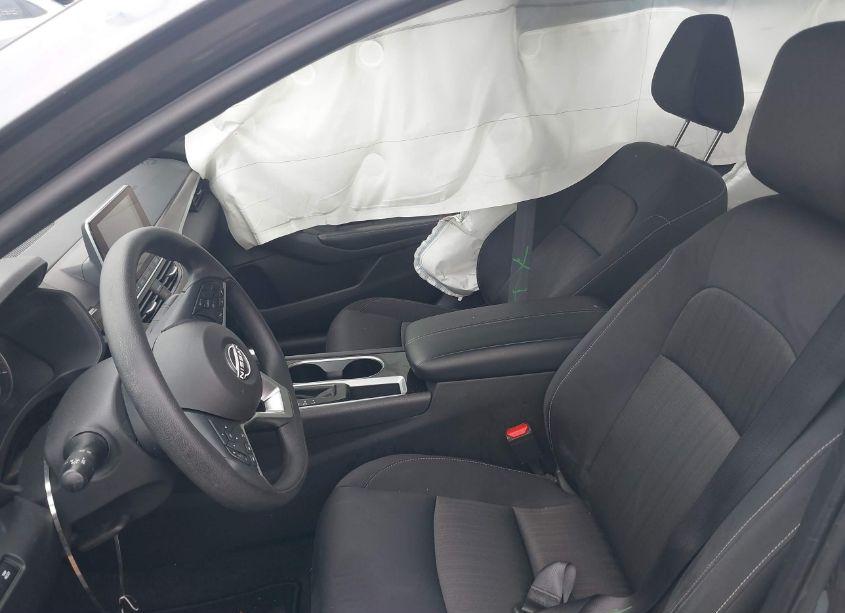 Photo 5 of 2024 Nissan Altima SV FWD (VIN 1N4BL4DV9RN334465)