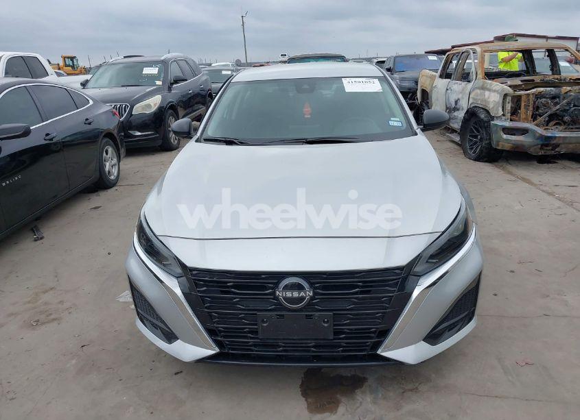 Photo 12 of 2024 Nissan Altima SV FWD (VIN 1N4BL4DV9RN375825)