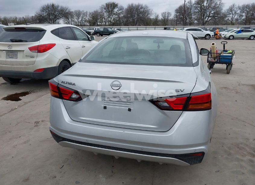 Photo 16 of 2024 Nissan Altima SV FWD (VIN 1N4BL4DV9RN375825)