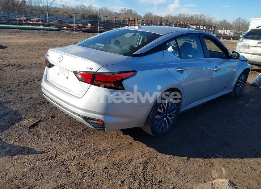 Photo 4 of 2024 Nissan Altima SV FWD (VIN 1N4BL4DV9RN387540)