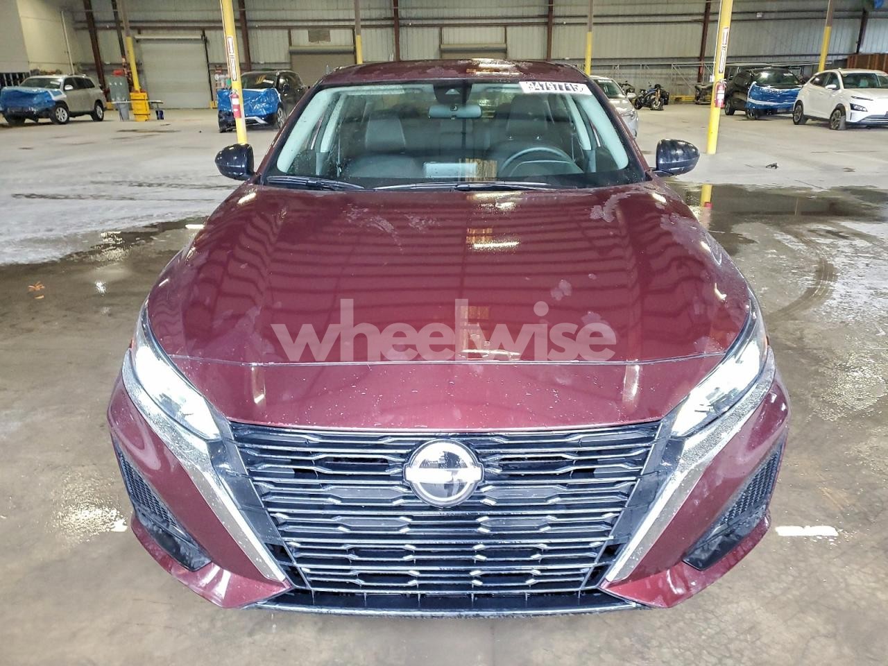 Photo 5 of 2024 NISSAN ALTIMA SV (VIN 1N4BL4DV9RN413957)