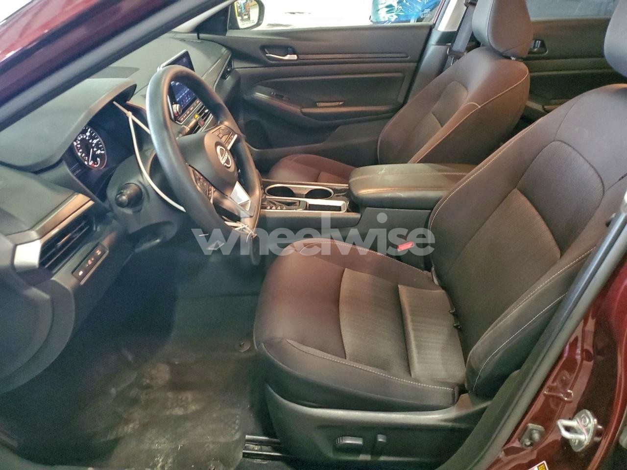 Photo 7 of 2024 NISSAN ALTIMA SV (VIN 1N4BL4DV9RN413957)