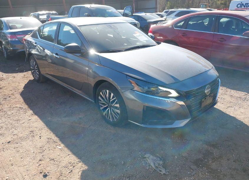 2024 Nissan Altima SV FWD (VIN 1N4BL4DV9RN429088) main photo