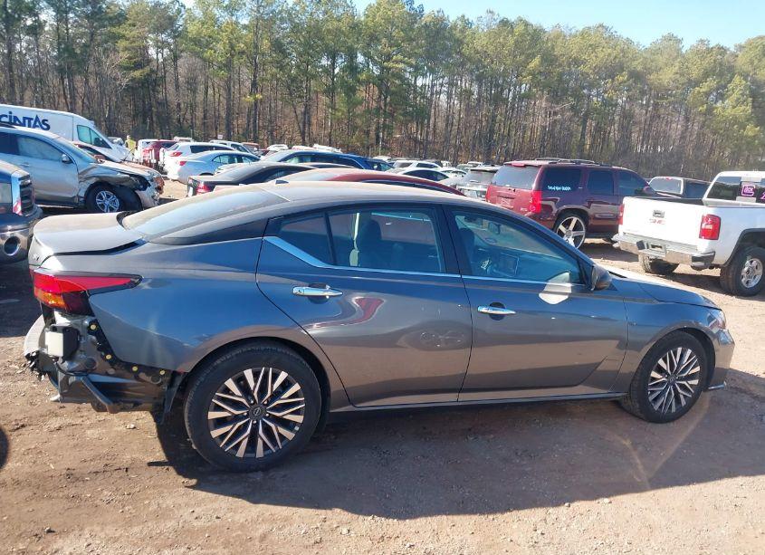 Photo 13 of 2024 Nissan Altima SV FWD (VIN 1N4BL4DV9RN429088)