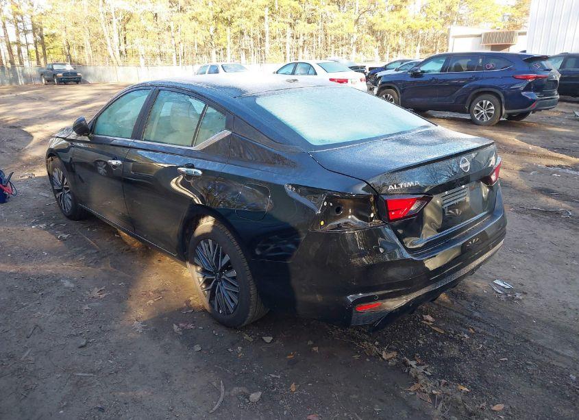 Photo 3 of 2025 Nissan Altima SV FWD (VIN 1N4BL4DV9SN305716)