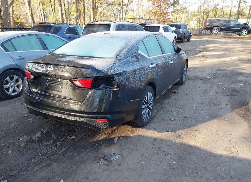 Photo 4 of 2025 Nissan Altima SV FWD (VIN 1N4BL4DV9SN305716)