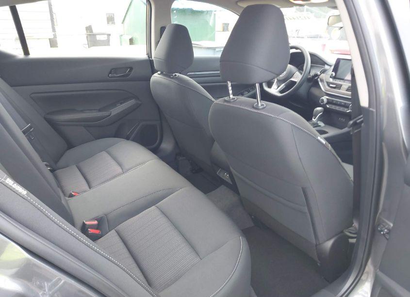 Photo 8 of 2025 Nissan Altima SV FWD (VIN 1N4BL4DV9SN340238)