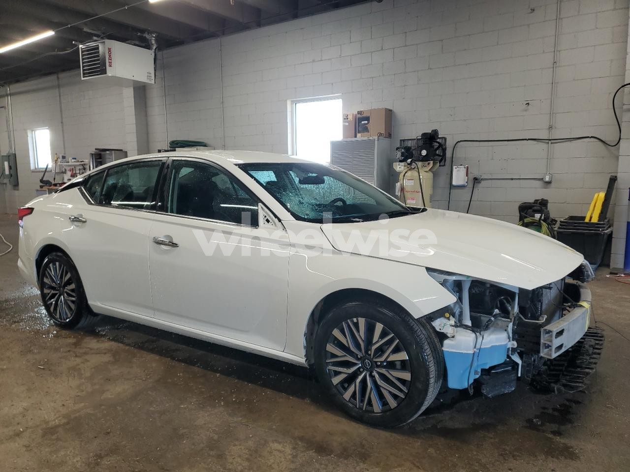 Photo 4 of 2025 NISSAN ALTIMA SV (VIN 1N4BL4DV9SN349280)