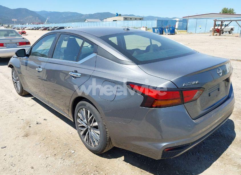 Photo 3 of 2025 Nissan Altima SV FWD (VIN 1N4BL4DV9SN367665)