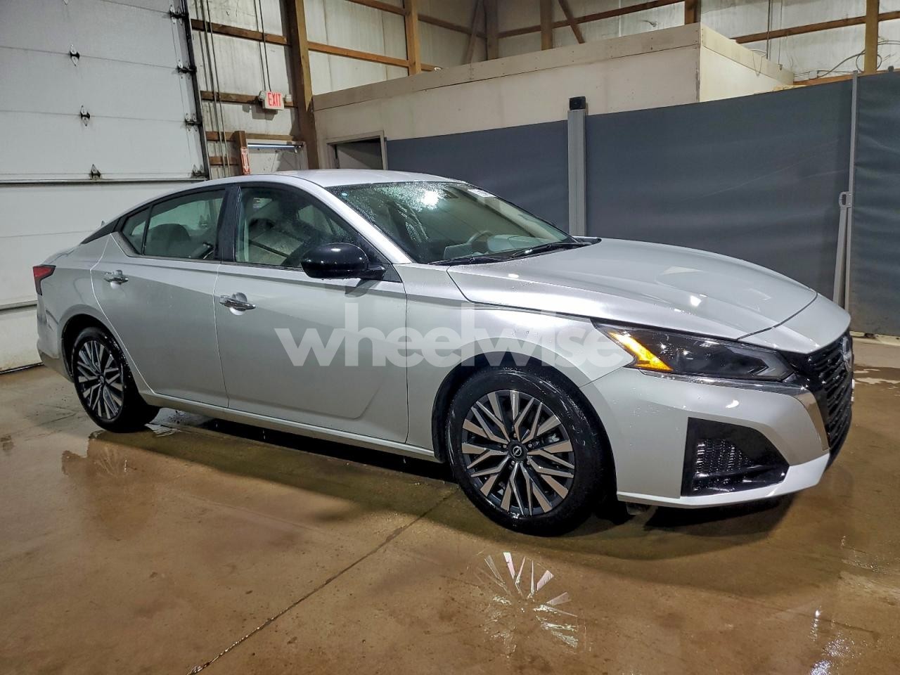 Photo 4 of 2025 NISSAN ALTIMA SV (VIN 1N4BL4DV9SN403144)