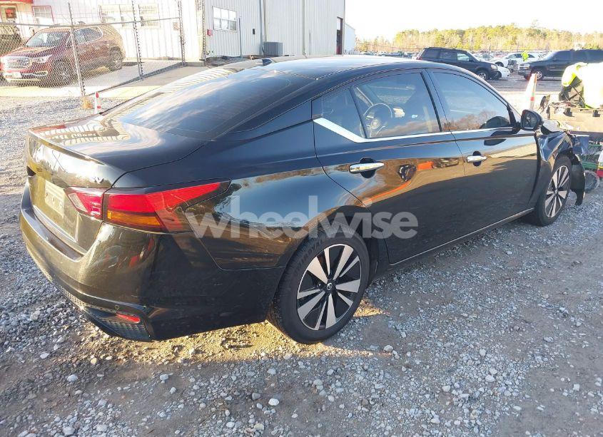 Photo 4 of 2019 Nissan Altima 2.5 SV (VIN 1N4BL4DVXKC106489)