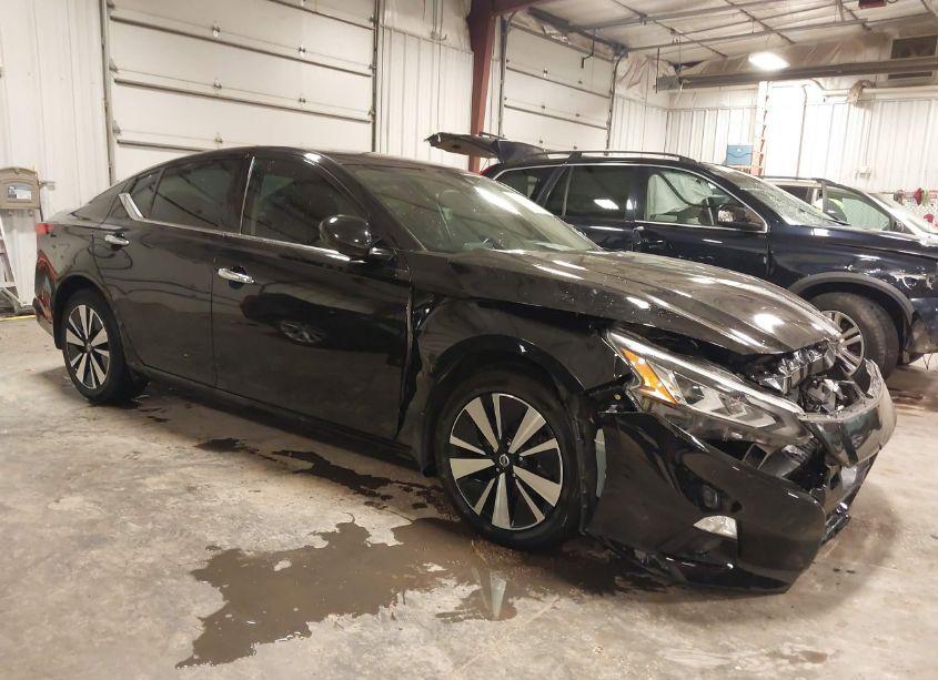 2019 Nissan Altima 2.5 SV (VIN 1N4BL4DVXKC128668) main photo
