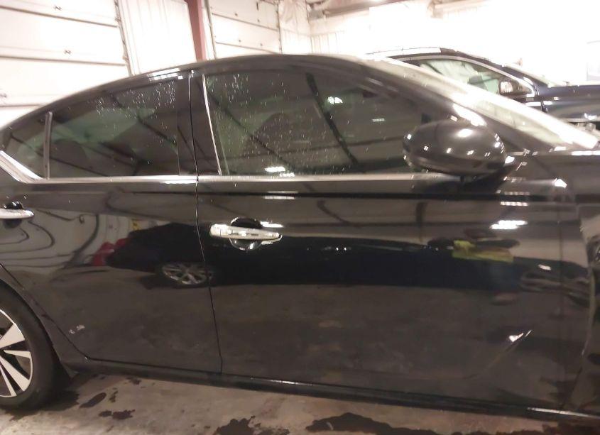 Photo 14 of 2019 Nissan Altima 2.5 SV (VIN 1N4BL4DVXKC128668)