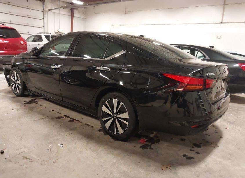 Photo 3 of 2019 Nissan Altima 2.5 SV (VIN 1N4BL4DVXKC128668)