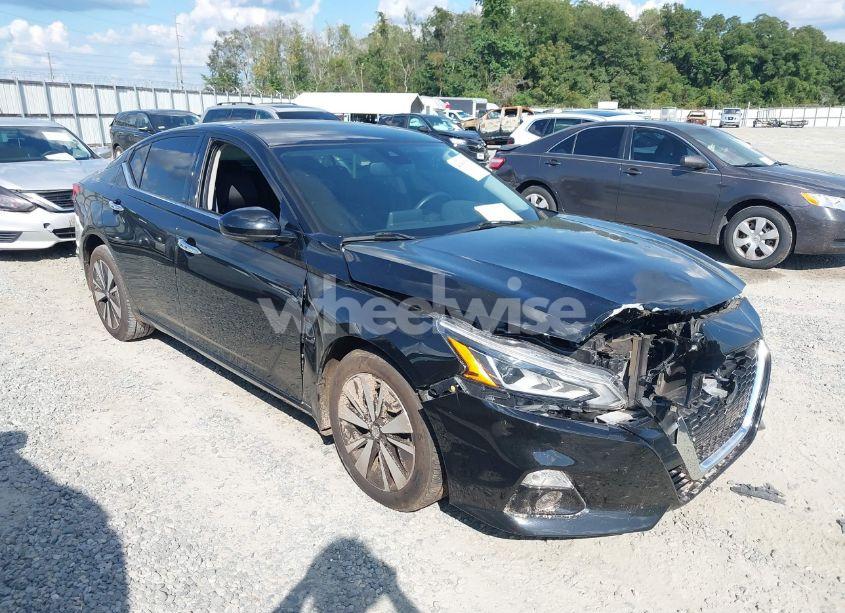 2019 Nissan Altima 2.5 SV (VIN 1N4BL4DVXKC185923) main photo
