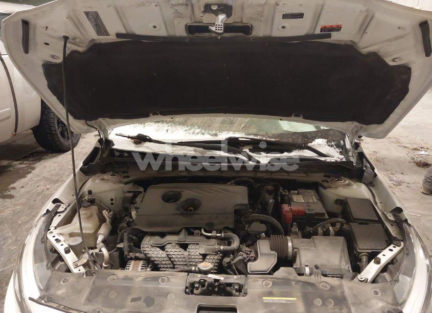 Photo 10 of 2020 Nissan Altima SV FWD (VIN 1N4BL4DVXLC246009)