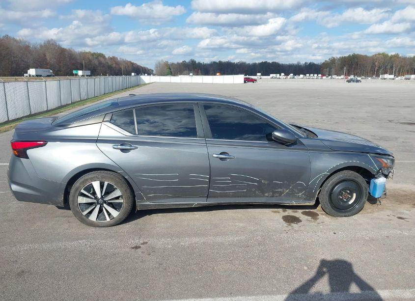 Photo 14 of 2021 Nissan Altima SV FWD (VIN 1N4BL4DVXMN324729)