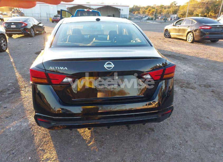 Photo 16 of 2022 Nissan Altima SV FWD (VIN 1N4BL4DVXNN317720)