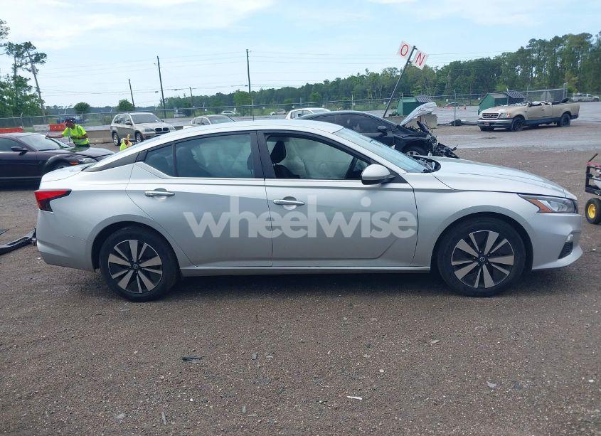 Photo 13 of 2022 Nissan Altima SV FWD (VIN 1N4BL4DVXNN326160)