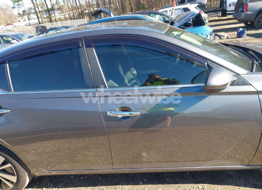 Photo 13 of 2022 Nissan Altima SV FWD (VIN 1N4BL4DVXNN340348)