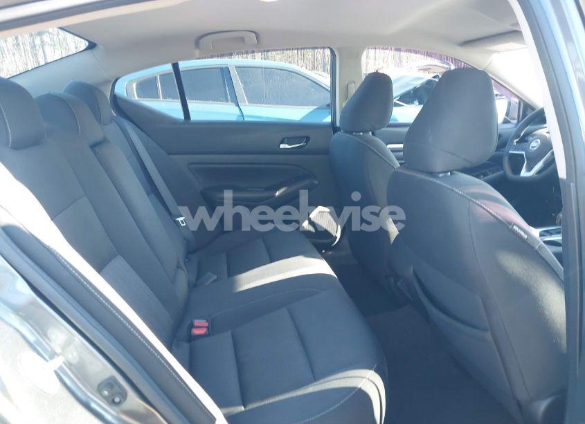 Photo 8 of 2022 Nissan Altima SV FWD (VIN 1N4BL4DVXNN340348)