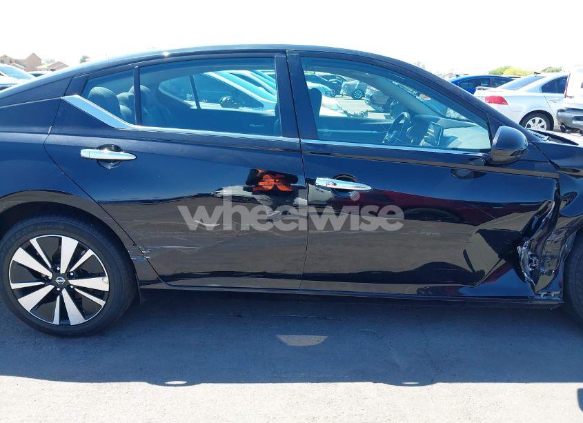 Photo 13 of 2022 Nissan Altima SV FWD (VIN 1N4BL4DVXNN351088)