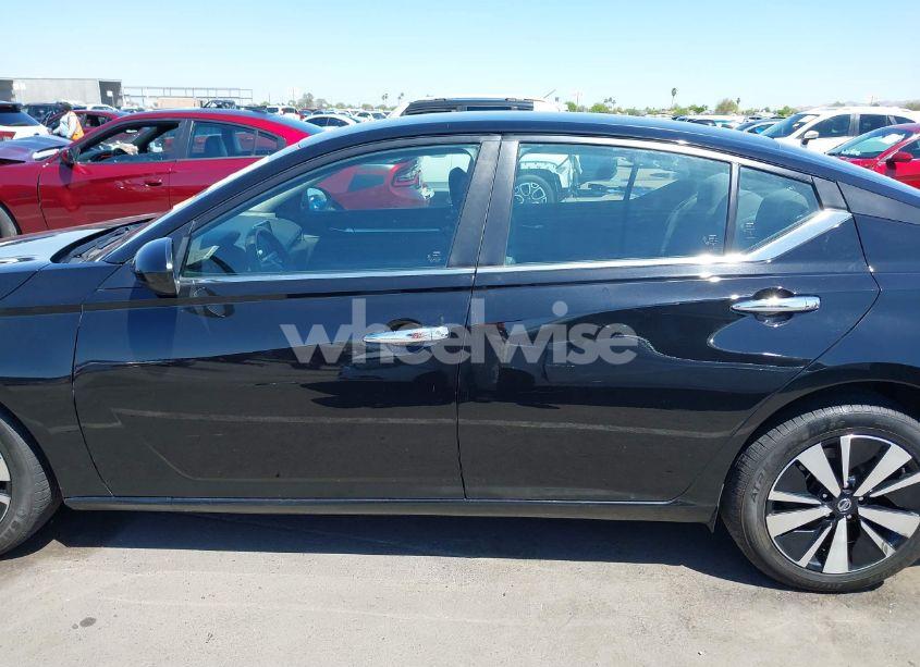 Photo 14 of 2022 Nissan Altima SV FWD (VIN 1N4BL4DVXNN351088)