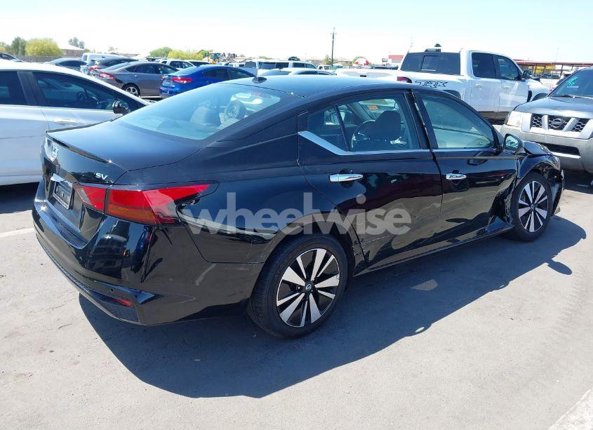 Photo 4 of 2022 Nissan Altima SV FWD (VIN 1N4BL4DVXNN351088)