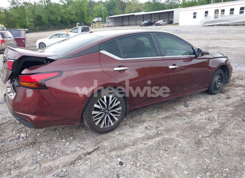 Photo 4 of 2023 Nissan Altima SV FWD (VIN 1N4BL4DVXPN320667)