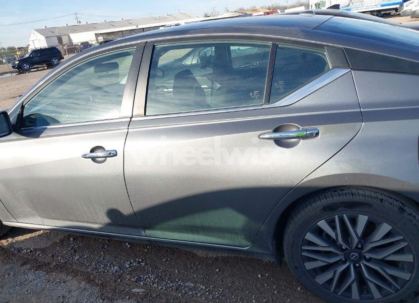 Photo 14 of 2023 Nissan Altima SV FWD (VIN 1N4BL4DVXPN326596)